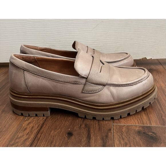 MIZ MOOZ Women's Legend Beige Antique Burnished Leather Lug Sole Loafer Shoes 40 - Picture 6 of 13